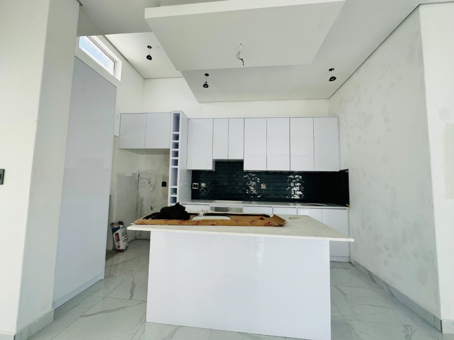 3 Bedroom Property for Sale in Sandown Western Cape